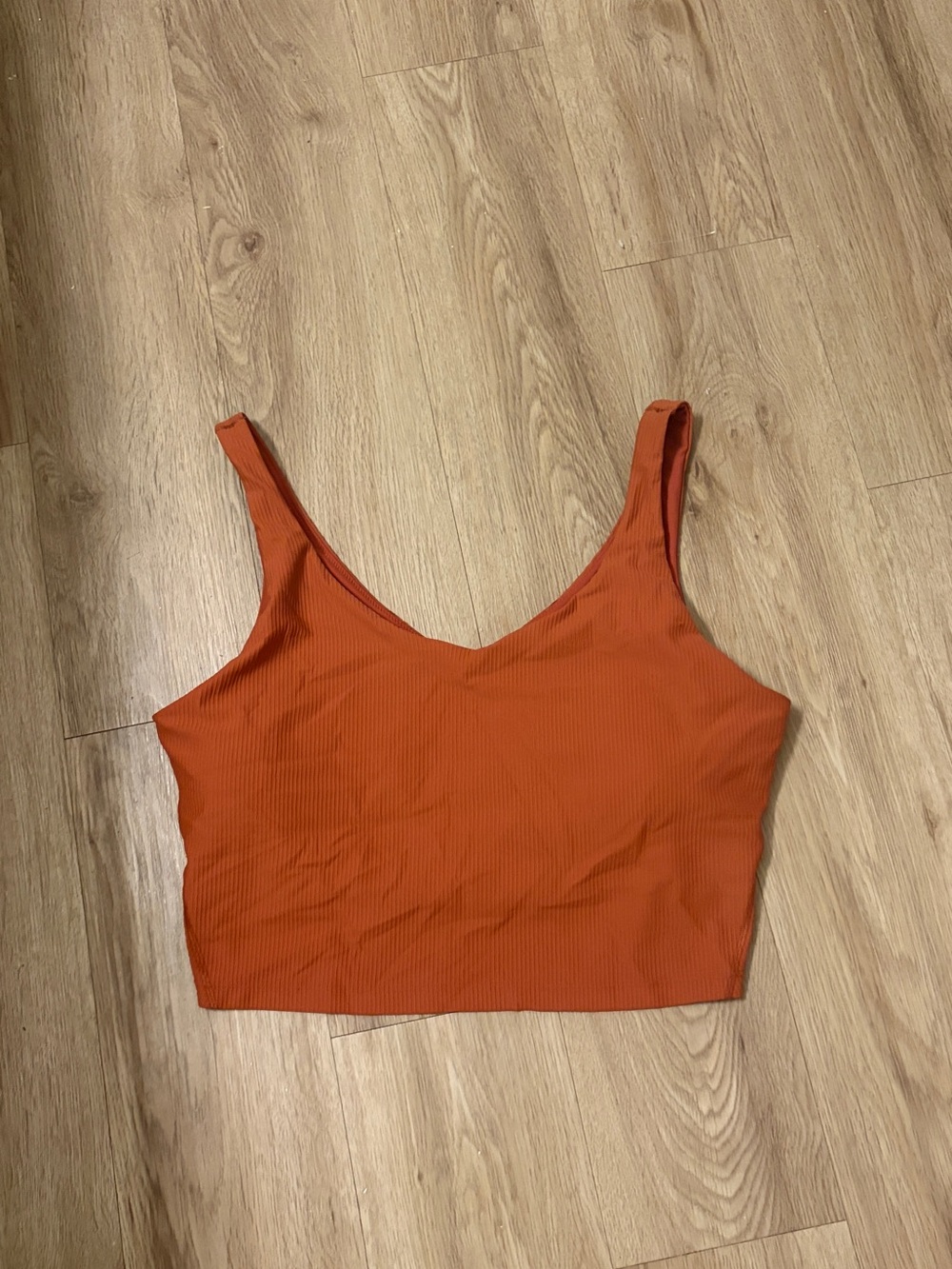 Old Navy Ribbed V-Neck athletic Crop Tank - Rust